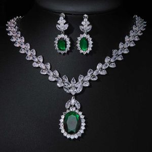 Pendant Necklaces EmmayaZircons Shiny Cubic zirconia Evening Dress Jewelry Set for Women Fashion Bridal Wedding Accessories Z230706