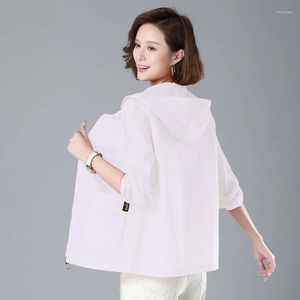 Women's Jackets 2023 Spring Summer Women's Hooded Trench Loose Korean Fashion Coats Thin Light Windbreaker Clothing