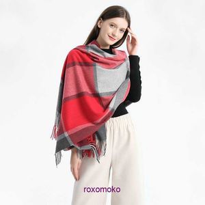 Top Original Bur Hem Vintersjalar onlinebutik Cashmere Scarf Pläd 2023 Höst och tofsar Unisex Varm Snygg för kvinnor