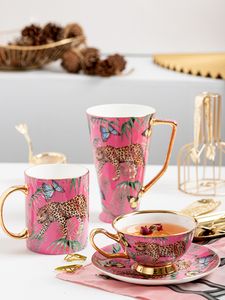 Tumblers Creative Pink Bone Kinamugg Leopard Forest Cheetah Keramik Kaffekopp Mjölk Vatten Afternoon Tea Party Dricka Hem Dryckesartiklar 230705