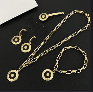 Beauty Head Vintage Dropper Enamel Black Resin Embellishment Necklace Bracelet Earring Ring Brass Hairpin Banshee Luxury Neck chain Designer Jewelry Gift XMS7 -02