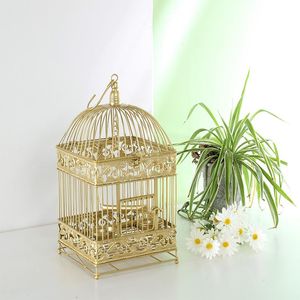 Nests Nordic Metal Kuş Kafesleri Büyük Bugji Yamaç Kuş Kafesleri Southe Park Maison Oiseaux Exterieur Birdhouse Dış Mekan WZ50BC