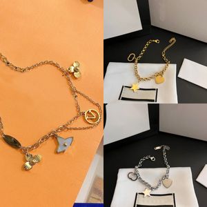 Brand Designer Jewelry Bracelets Bangle flower Letter Pendants Lovers Gift Wristband Cuff Chain Women Bracelet for Birthday Gift Y23121