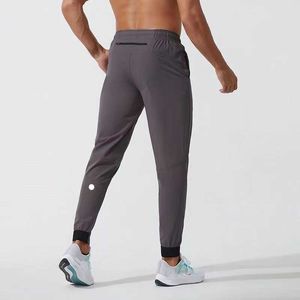 Luluss Short Pants Yoga Opfit Jogger Sport 빠른 건조 드로우 스트링 체육관 포켓 포켓 트레이서 바지 남성 캐주얼 탄성 허리 남자