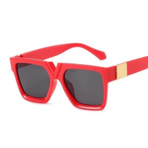 Luksusowe designerskie okulary przeciwsłoneczne Materiał ochronny Przystojne praktyczne okulary przeciwsłoneczne Plaża, impreza, sport, jazda Niezbędne modne ostre narzędzie