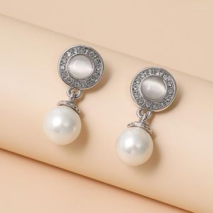 Stud Earrings ER-00548 Luxury Designer Jewelry Allergy-free Fashion Pearl Bride And Bridesmaid Gift Modern Women Earings