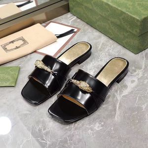 Designer style sandals Summer square toe open toe flat heel slippers Black white leather outdoor dress Flip-flops 35-40