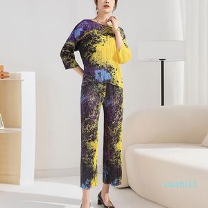 여자 2 피스 바지 Miyake Pleated 세트 2023 봄/여름 패션 프린트 라운드