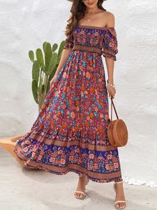 Fritidsklänningar Boho Blommönster Lång klänning Kvinnor Sommar Strandsolklänning Kortärmad fyrkantig hals volang plisserad klänning Bohemiska Fritidsklänningar J0705