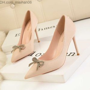 Dress Shoes 2022 Women's High Toe Rhinestone Bow Tie Single Shoes Spring and Autumn Black Women's Shoes Small High Heels Z230707