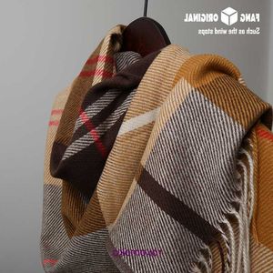 Дизайнерский роскошный бур домашние шарфы для продажи Универсальный артефакт превосходит кашемировый шарф с контрастным клетчатым осенним и зимним валлийским стилем коллеги.