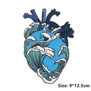 Cartoon Wave in My Heart Patch Toppe alla moda Stripe Iron On Patch per abbigliamento Tessuto da cucire Appliques fai da te236Y