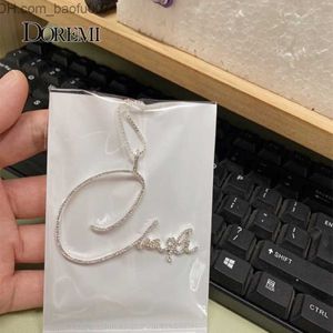 Pendant Necklaces Doremi Script Ton Crystal Necklace BoxChain Letter Pendant Customized for Women Chain Jewelry Personalized Valentine's Day Z230707