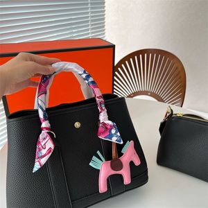 Luxury Women Handbags Shoulder Bags Genuine Leather Women Handbag Garden party Cow Leather Lady Totes with Silk scarf and Horse