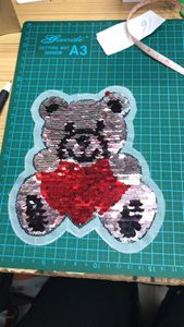 20 PCS/Paket Moda Sequin Bear Dikiş Yaması Dekoratif Giyim Aksesuarları Toptan Üreticiler