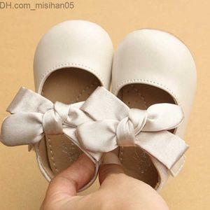 First Walkers Chinesischen Stil Bogen Knoten Baby Neugeborenen Baby Krippe Schuhe Kinderwagen Weiche Sohlen Pre Walker Anti-Rutsch-Baby Schuhe Z230710