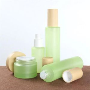 All-match Frosted Green Glass Bottle Cream Jar Spray Lotion Pump Bottles Cosmetic Container 20ml 30ml 40ml 60ml 80ml 100ml 120ml with Imitated Wooden Lids