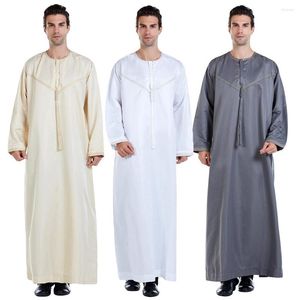 Roupas étnicas Árabe Thobe Thoub Islâmico Muçulmano Jubba Mens Robe Manga Longa Arábia Saudita Kaftan Vestido Abaya Plus Size Oman Robes