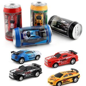 ElectricRC samochód Multicolor s zdalnie sterowanym samochodowym puszka coli Mini zdalnie sterowane radio samochodowe pilot mikro samochód wyścigowy zabawka dla prezentów świątecznych dla dzieci 230705