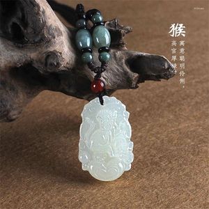 Hänge Halsband Naturlig Afghansk Vit Jade Kinesisk Zodiac Man Kvinna Halsband Berlock Smycken Tillbehör Handsniden Luck Amulet