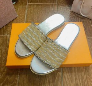 Дизайнерские сандалии Slipper Women Flat Slides Flip Flops Summer Outdoor Loafer