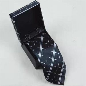 Mens Designer Tie Silk Necktie Handkerchief Cufflinks Box Set Red Yellow Rights for Man Business Wedding Gift Party284c