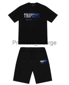 Camisetas masculinas Trapstar London camiseta peito azul branco cor toalha bordado camisas e shorts masculinos de alta qualidade casuais Camisas de rua Moda britânica Esportes e lazer