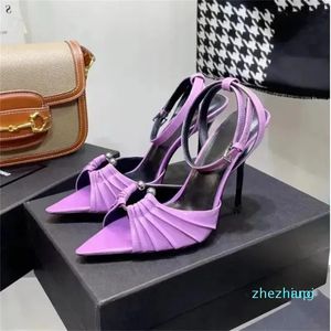 2023 Tasarımcı Metal Toka Yüksek topuklu sandaletler pileli sivri kadın ayakkabıları lüks deri ayak bileği kayış ayakkabıları 11cm