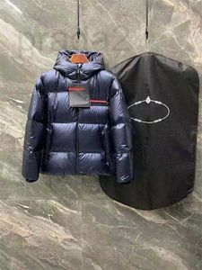 Men's Down Parkas Designer jaqueta masculina de alta qualidade casual cardigã moda de rua Moletom Mantenha-se aquecido no inverno Estilo europeu e americano justo XG1Y