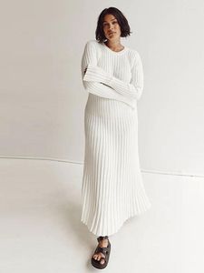 Casual Dresses Solid Color Round Neck Long Sleeved Dress Women Pleated Slim White Robes 2023 Summer Lady Office Streetwear Vestido