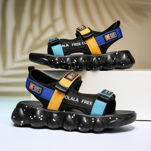 Sandalen 2023 Sommer Kinder Mode Turnschuhe Jungen Mädchen Im Freien Strand Schuhe Kinder Rutschfeste Flip Flop 230705