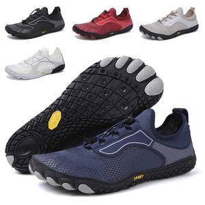 Vandringsskor Män Kvinnor Sport Vattenskor Strand Barfota Aqua Skor Flod Havsdykning Vada Sneakers Snabbtorka Gym Löp Simning Sandaler HKD230706