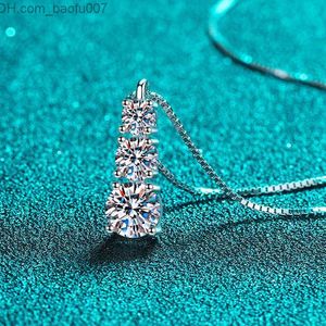 Pendant Necklaces Smyoue 1.8CT Women's Sile Pendant Sparkling Diamond Necklace 3 Stone Sterling Silver 925 Jewelry Luxury Quality GRA Z230707