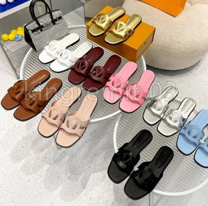 Tasarımcı terlikleri isola düz slaytlar kadınlar deri terlik moda sandal çok yönlü düz topuk terlik yeni bayanlar sandaletler kutu