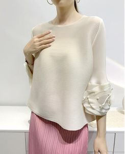 Luxury and Fashion New ISSEY Casual Pleated Top Women's Beaded Loose and Comfortable T-shirt