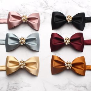 Gravatas borboletas elegantes de cores sólidas para traje formal masculino banquete de negócios noivo homem vestido de noiva cabeça chata