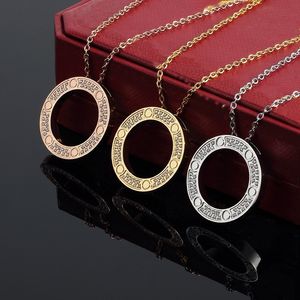 Pendant Necklaces Luxury Necklace Designer Jewelry Woman Big Circle Ring Interlock Rose Gold Silver Plated Diamond Chain Men Fash
