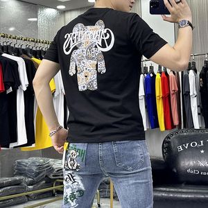 Trend niedźwiedź T-shirt wąski dopasowany męski top moda wokół szyi merceryzowana bawełna Homme Streetwear koszulki z krótkim rękawem odzież męska