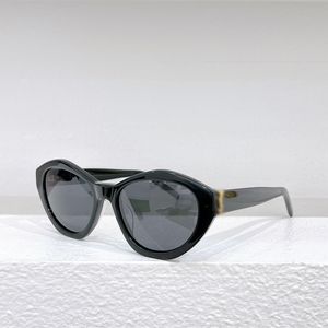 Sonnenbrille für Männer Frauen Sommer M60 Designer Stil Anti-Ultraviolett Retro Platte Vollformat Brille Zufällige Box