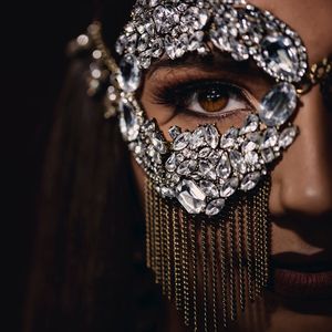 Yüz zinciri tasarımcı mücevher yeni rhinestone maskesi Avrupa ve Amerika Birleşik Devletleri Moda Yarım Yüz Püskül Maske Maskesi Maske Tasarımı Takı