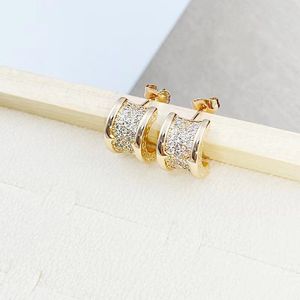 Klassische Taillenohrringe aus Titanstahl mit voller Diamant-Ohrmanschette für Damen, luxuriöser Designer-Geschenkbuchstabe B, nicht verblassender Gold- und Silberschmuck