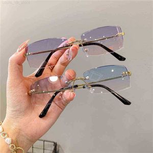 Shades For Women Wholesale Luxury Brand Designer Occhiali da sole Occhiali senza montatura 2021 Vintage Rectangle Eyewear UV400 Y220523 L230707