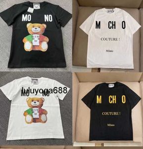 2023 新メンズヨーロッパ Tシャツデザイナー夏の綿クマグラフィックスタイルパターントレンディな刺繍文字半袖カジュアルレディース Tシャツ