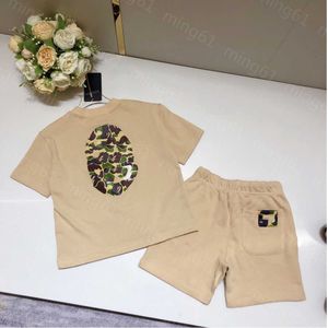 23SS Kinder-Sets, Kinder-Designer-Kleidung, Rundhalsausschnitt, Baumwolle, einfarbig, Affen-Aufdruck auf der Rückseite, bedrucktes Kurzarm-T-Shirt, elastische Taille, Shorts mit Kordelzug, Baby-Kleidung, A1