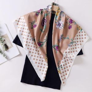 Sciarpe Sciarpa di seta in finto twill Sciarpa da donna alla moda con scialle di fiori Stola Hijab quadrato 90 90 cm