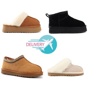 Botas Botas 2023 Moda Tasman Designer Chinelos de Pele Mulheres Slides Sandálias Austrália Inverno Botas de Neve Sapatos Clássicos Mini Tornozelo Sapatilhas Preto Quente Branco