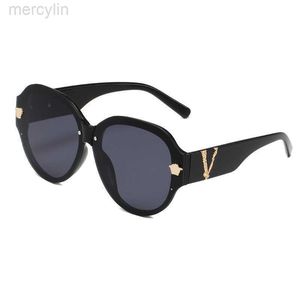 Lyxdesigner Versage Solglasögon Herr Dam Vercace Solglasögon New Fashion High Definition Polarized Unisex Solglasögon med stor ram 10013