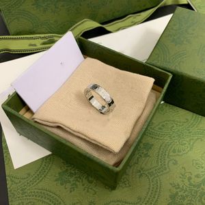 Ring ring ggity letter anings women women jóias retrô anéis de casamento de festas de luxo de mulher presentes de cluster anéis 6-11 ng'h