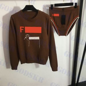 Dambyxor Kostym Pullover Tröja Shorts Bokstavstryck Toppar Långärmad tröja Shorts med hög midja Två färger