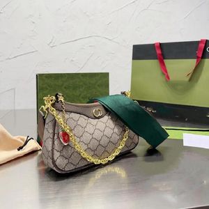 Luxury handbag designer shoulder bag quilted sheepskin high quality women's handbags crocodile leather stray bags A028